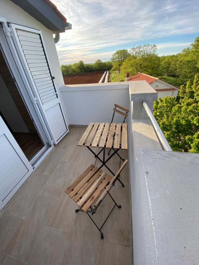 Holiday Home “Marko” With Heated Pool! Nin Zewnętrze zdjęcie