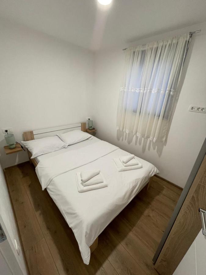 Holiday Home “Marko” With Heated Pool! Nin Zewnętrze zdjęcie